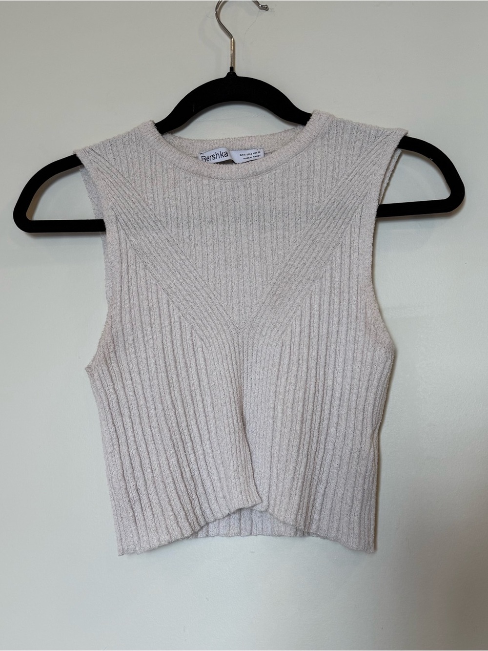 Sleeveless Knit Crop Top - Berksha